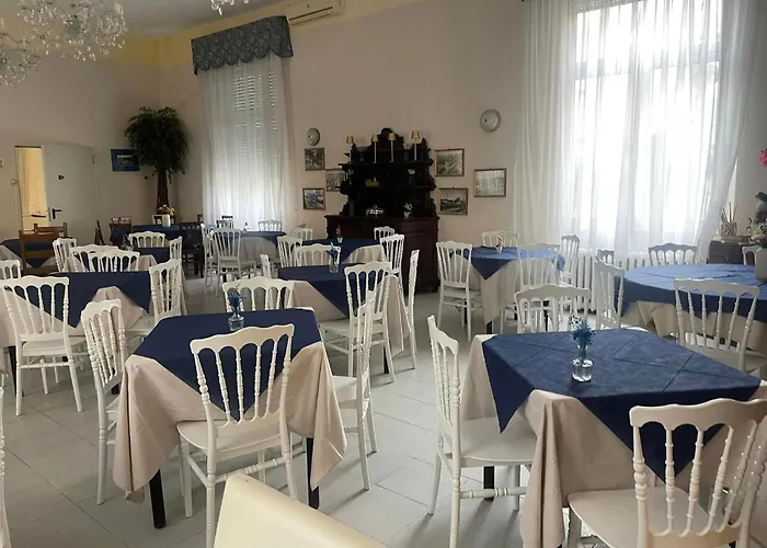 Facing The Sea Πανσιόν 2*