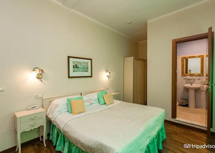 Guest house Facing The Sea Viareggio